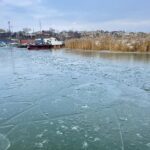 avertisment de la dsu privind pericolul reprezentat de lacurile inghetate nu permiteti accesul copiilor pe suprafete de apa inghetate 696c82d20de1e