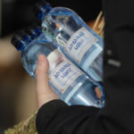 cate zile se consuma agheasma mare apa sfintita de boboteaza parintele explica cum poate fi folosita pentru sanatate si protectie 695b5325aef32