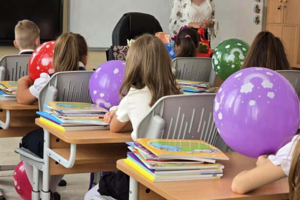 ce se intampla in cazul profesoarei de religie care si a inselat elevii carora le a luat banii de tabara fara sa o mai organizeze 696ae02e678ab