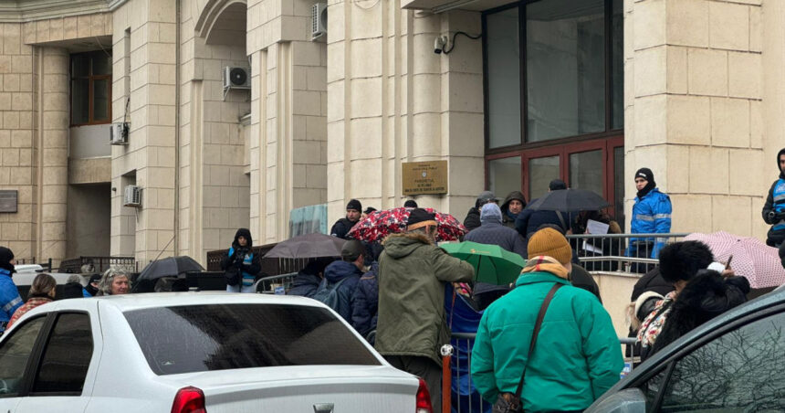 cine e in spatele miscarii valul democratiei care a vrut sa inunde parchetul general cu plangeri penale pentru anularea alegerilor 6972067b4afdb