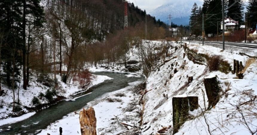 constructorii centurii ocolitoare busteni azuga semnaleaza posibile riscuri de instabilitate a terenului adiacent caii ferate 6967bd4fe607d