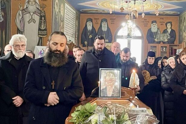 copiii parintelui ioan cozma raniti in groaznicul accident din 6 ianuarie au ajuns acasa mama lor urmeaza sa fie operata 696e565e7308b