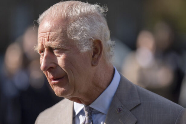 coroana britanica expusa pentru secole de sclavie regele charles presat sa si ceara scuze pentru crime impotriva umanitatii 697c6f52cd96e
