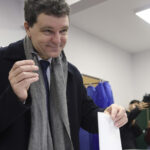 cum defineste nicusor dan fericirea bucuria de a fi parte dintr o constructie mai mare decat tine 697497ee273a6