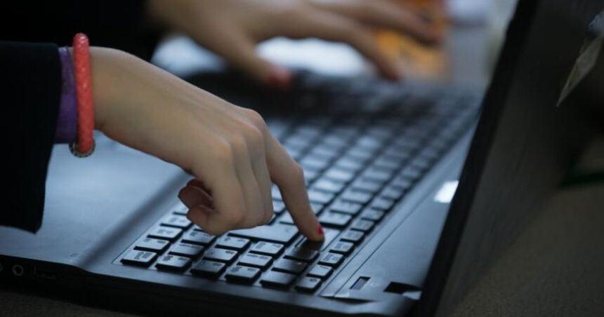 cursuri online miercuri din cauza ninsorilor peste 2 000 de elevi afectati in trei judete 69668462e262f