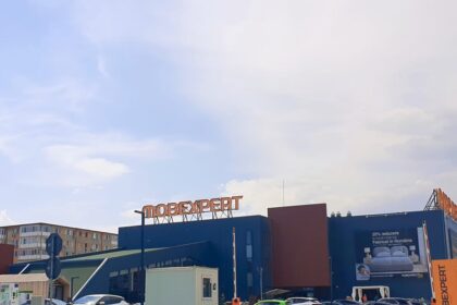 dan sucu a obtinut autorizatia pentru extinderea mobexpert in constanta in ciuda contestarilor 697a9d14ca1da
