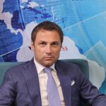 detalii din rechizitoriul in care cristian radu de la mangalia lua mita de la agentii economici de pe site isi comanda hainele cine facea comenzile si cum comunica prin bilete 6972efde00d42