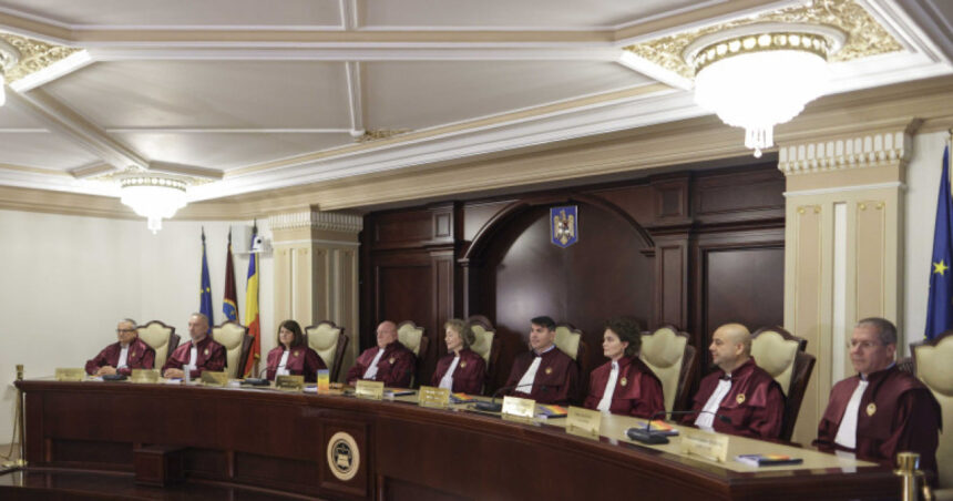 doi judecatori ccr contestati in instanta ce implicatii ar avea o eventuala admitere a cererii 695ab8866341c