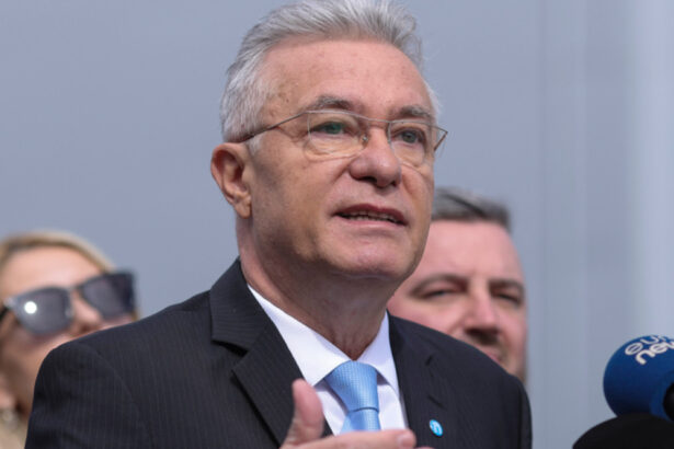 exclusiv cristian diaconescu despre avionul prezidential este economie dar si ipocrizie conteaza cum te prezinti in exterior 696001fa679e7