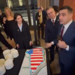 exclusiv ilie bolojan despre gestul lui simion cu tortul in forma groenlandei e totusi prea mult sa fie judecat pentru tradare nationala 6973c4fbd4845