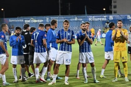 farul constanta a ajuns pe locul 11 si poate face deja calcule pentru play out 696f934c748a2