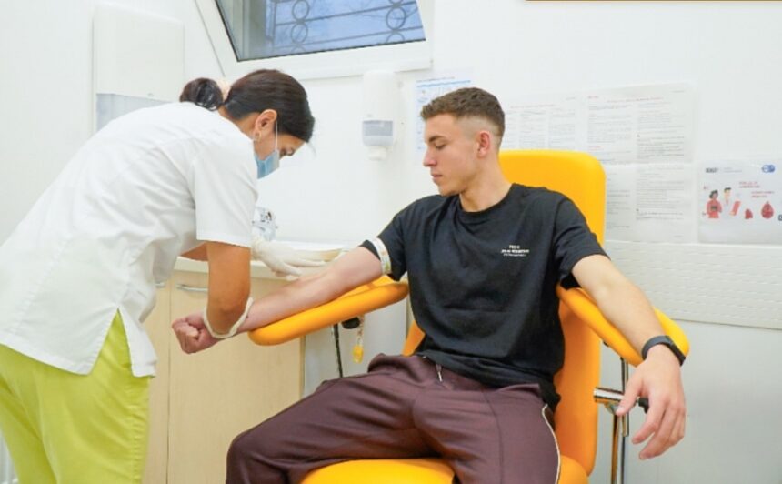 farul constanta a facut vizita medicala fara vreo noutate in lot 695b9baf1a454