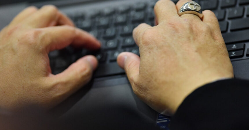 franta un roman a fost condamnat la paris la 4 ani de inchisoare cu executare pentru atacuri informatice care este prejudiciul 6973a8d6699d1