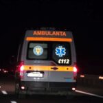 groaznic accident rutier la intrare in tuzla un biciclist este inconstient 695e846445526