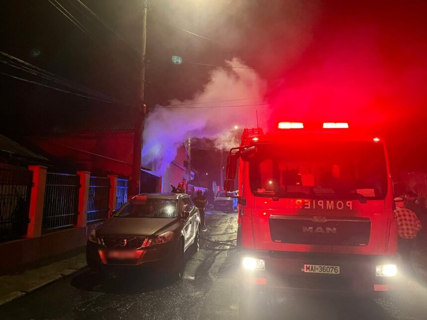 incendiu in mamaia sat intervin mai multe echipaje de pompieri 696291c1dc73f