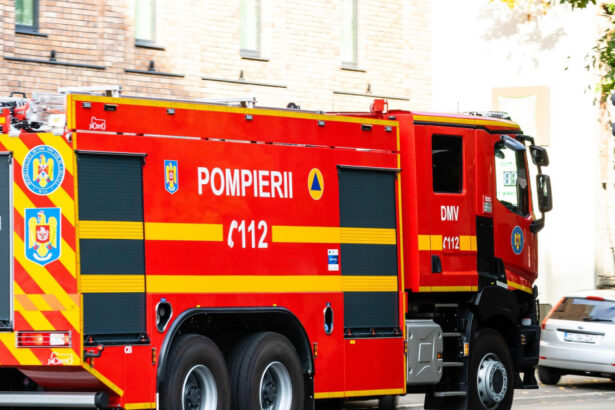 incendiu puternic la mai multe case in bucuresti pompierii au evacuat locatarii 6974c954abb9b