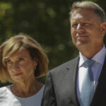 klaus iohannis scapa de sechestrul asupra bunurilor familiei cererea anaf in cazul datoriilor la stat a fost respinsa 697230aa58b54