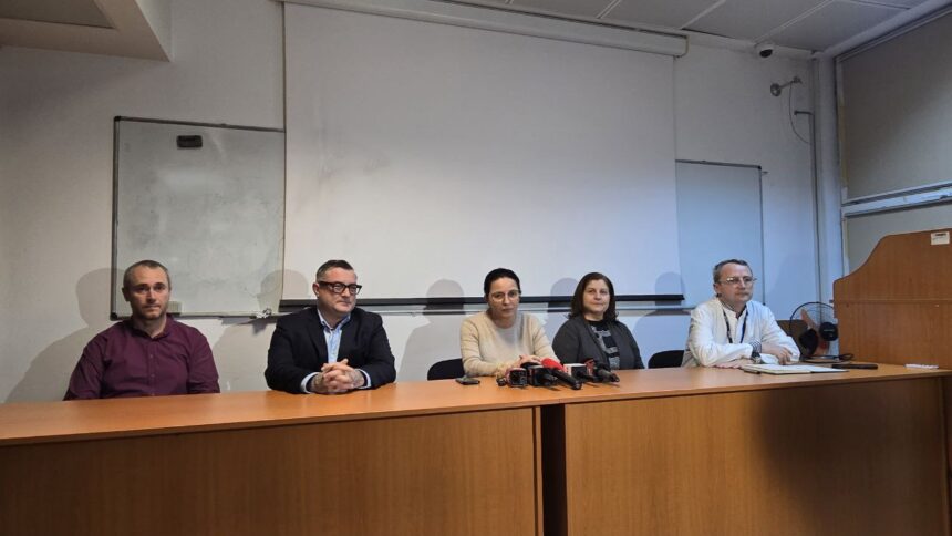 live foto video raluca stefan managerul spitalului judetean constanta directorul medical bogdan obada si mai multi medici declaratii de ultima ora vezi aici despre ce e vorba 69597dac44532