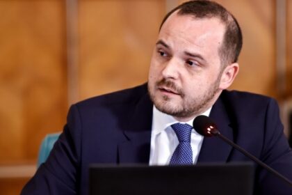 ministrul sanatatii accesul minorilor la retelele sociale ar trebui reglementat 6979287fd1971