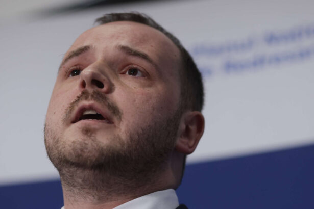 ministrul sanatatii invita sindicatele si societatile profesionale saptamana viitoare la discutii pe tema garzilor de 12 ore 695c9a1b1f5c5