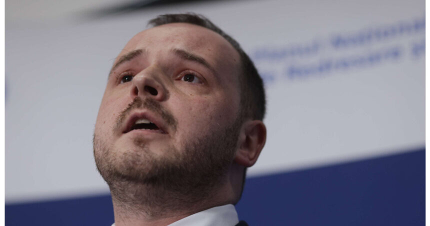 ministrul sanatatii invita sindicatele si societatile profesionale saptamana viitoare la discutii pe tema garzilor de 12 ore 695c9a1b1f5c5