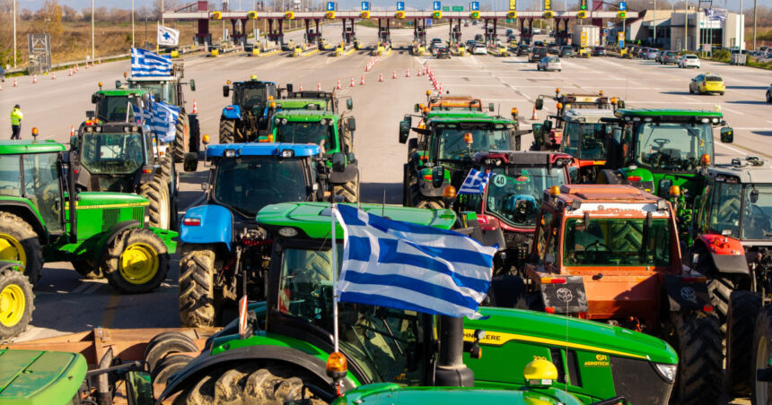 negocieri blocate in grecia fermierii ameninta cu extinderea protestelor pe autostrazi 695f8e2f9e257