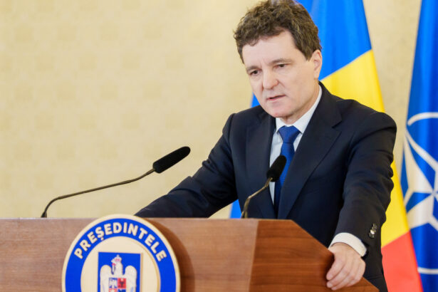 news alert nicusor dan prima reactie despre consiliul pentru pace al lui donald trump presedintele analizeaza implicatiile acestei initiative 696fa65175f8a