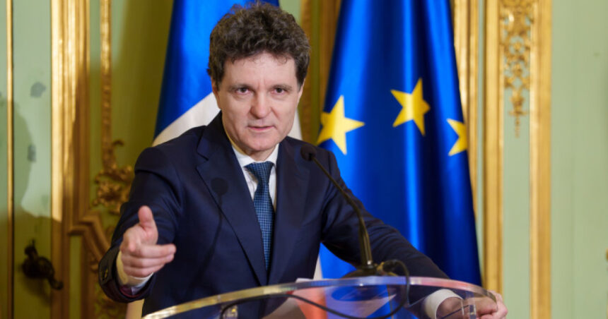 nicusor dan despre decizia ce de a aproba aplicatia romaniei pentru safe o oportunitate strategica la ce vor fi folositi banii 696a0863e50bf