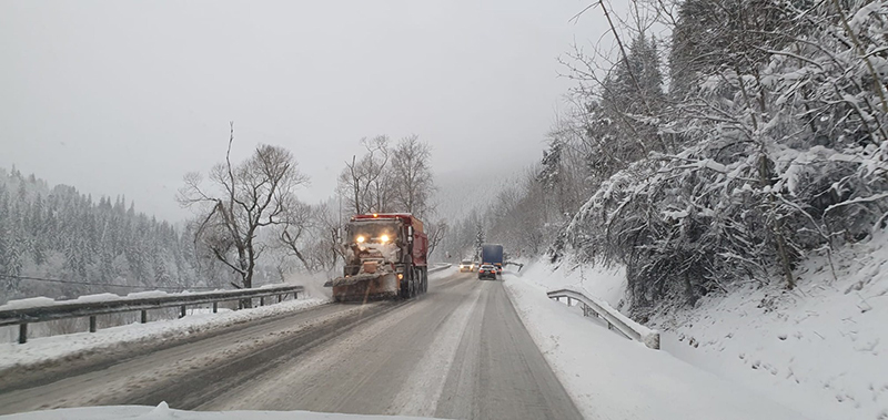 oficial de la politia romana iata cum se circula pe autostrazile a2 bucuresti constanta si a4 ovidiu agigea 69634f5108171