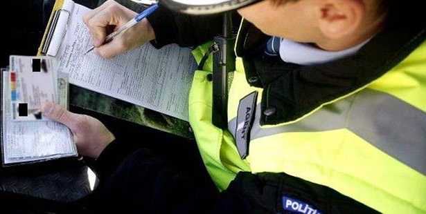 peste 5 mii de masini verificate de politisti in ultimele 24 ore ore in cadrul actiunii blocada la nivel national 697deb719846c