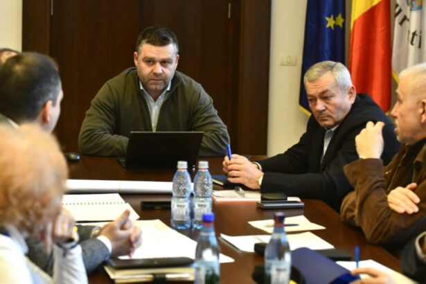 primarul capitalei vrea sa fie modernizata reteaua de apa si canalizare inaintea sinelor de tramvai 696e7b741e60c