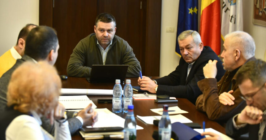 primarul capitalei vrea sa fie modernizata reteaua de apa si canalizare inaintea sinelor de tramvai 696e7b741e60c