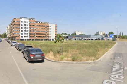 puz pentru un teren de pe strada prelungirea grindeanu al companiei rent mob ro srl cetatenii au cerut parc vezi aici ce raspunsuri au primit 697626c469575