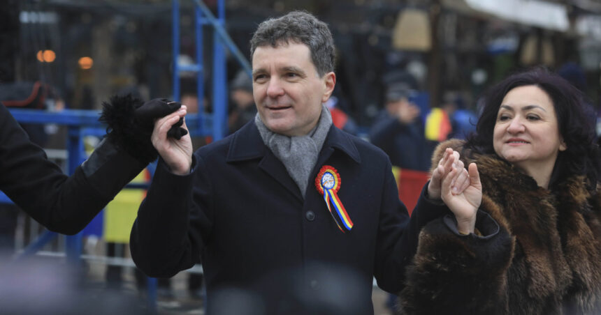 reactia lui nicusor dan dupa huiduielile de la iasi nu traim vremuri usoare dar sunt momente in care trebuie sa ne bucuram 697533ce09bee