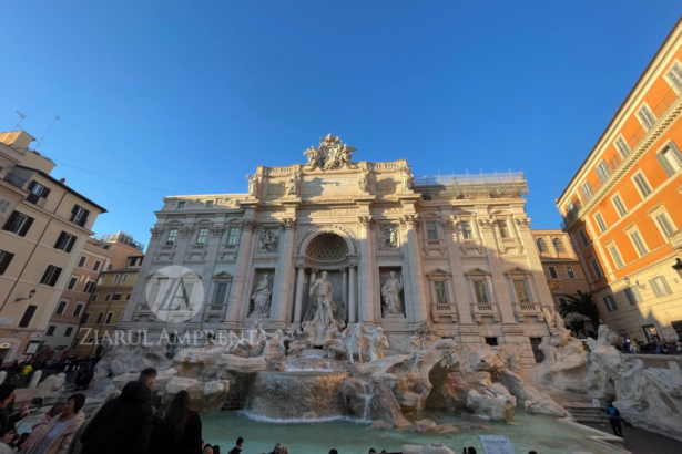roma introduce de azi taxe pentru turistii care viziteaza fontana di trevi 695e48b75bd19