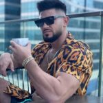 sentinta definitiva in cazul manelistului bogdan mocanu atacat cu maceta intr un club din mamaia in 2022 iata cine a fost condamnat 696798340113c