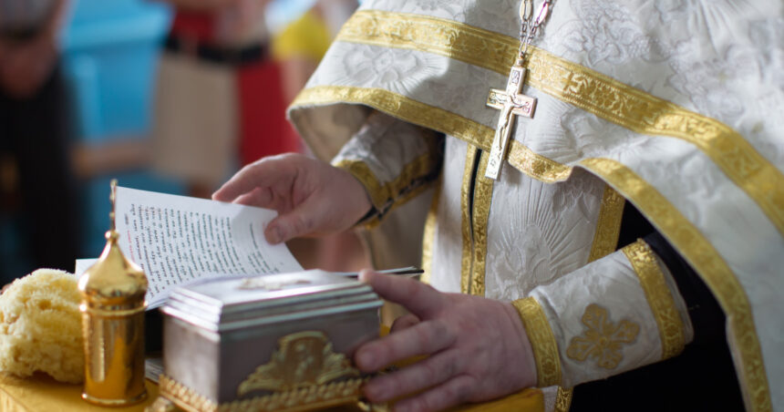 sfantul ioan botezatorul 2026 traditii de 7 ianuarie care aduc protectie si binecuvantare in casa explicate de preot 695df9ab17433