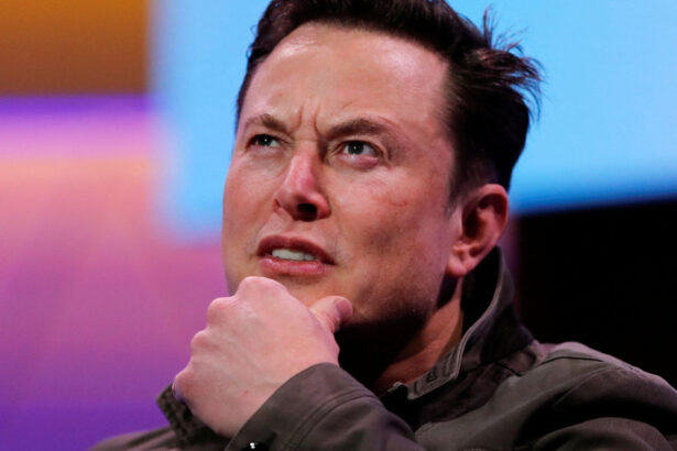 spacex se pregateste de listarea la bursa elon musk ar putea vinde un pachet de actiuni la o evaluare de 800 de miliarde de dolari 69752b94ad56b