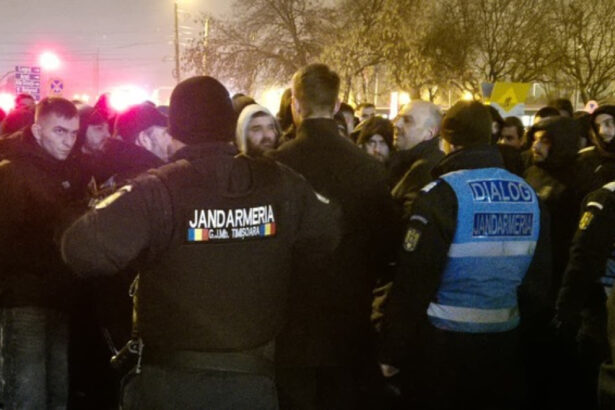 suporteri paok salonic la timisoara pentru a se interesa de ranitii din accidentul de pe dn6 ambasadoarea elena vizita la spital 6979acad8b3ec