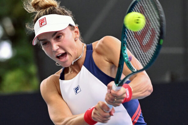 tenis jaqueline cristian s a calificat in sferturi la adelaide mesajul ei pentru fanii romani din tribuna 6967504ab1afb