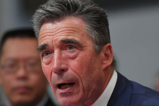 timpul linguselilor s a terminat trebuie sa schimbam strategia fostul sef al nato atac la adresa lui trump 696fbee125af2