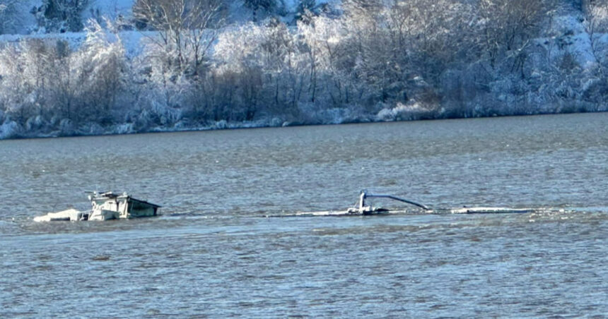 ultimele date privind calitatea apelor dunarii in zona unde s a scufundat o barja cu clorura de potasiu 6967b9c0c0d04