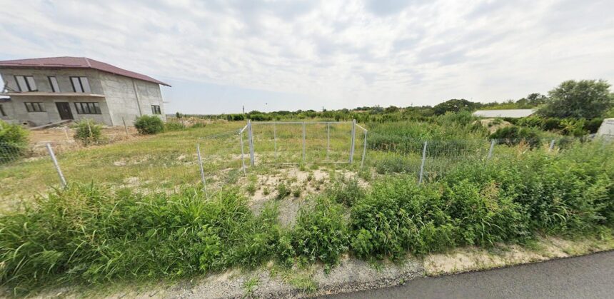 un teren din cernavoda scos la licitatie de un executor judecatoresc intr un dosar de executare silita la jumatate de pret 6961d3a6822c7