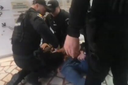 un youtuber cunoscut cu antedecente penale in conflict cu mai multi politisti din judetul constanta pe care ii posteaza in mediul online 697174388b45b