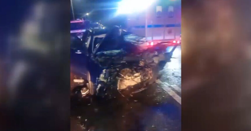 video accident pe valea oltului un tanar de 19 ani a murit dupa ce a intrat cu masina intr un tir la calimanesti patru oameni sunt raniti 6977224993842