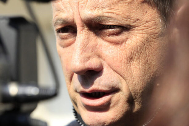 video alain orsoni fostul presedinte al clubului francez ajaccio a fost impuscat mortal la inmormantarea mamei sale 696613e07acc4