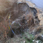 video alerta in judetul valcea un drum a fost inchis circulatiei dupa o alunecare de teren care a afectat soseaua 697c684b02f2f