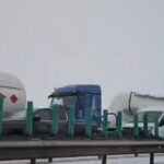 video autostrada soarelui s a blocat dupa un accident intre doua tir uri coada de masini se intinde pe kilometri intregi 696dfce408c87