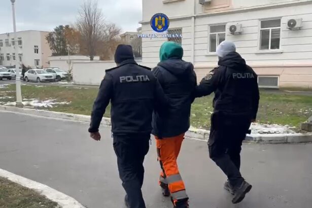 video barbat pe atv oprit de politistii din navodari era baut nu avea permis si nici vehiculul nu era inregistrat spun autoritatile 6970bdb39e101