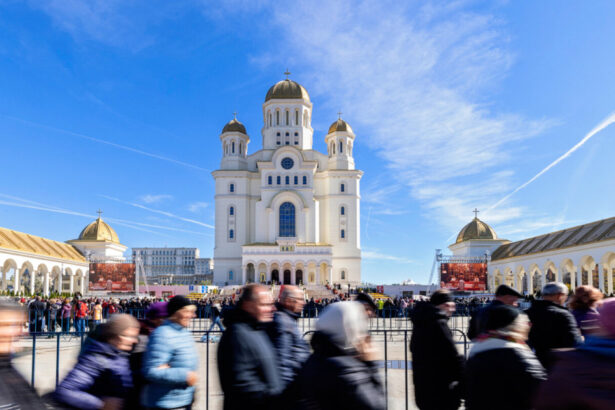 video catedrala nationala se inchide de vineri pentru continuarea lucrarilor mai poate fi vizitata joi 695f4eb1865f5